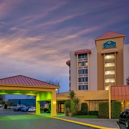 La Quinta Inn & Suites By Wyndham Tacoma - Seattle-2